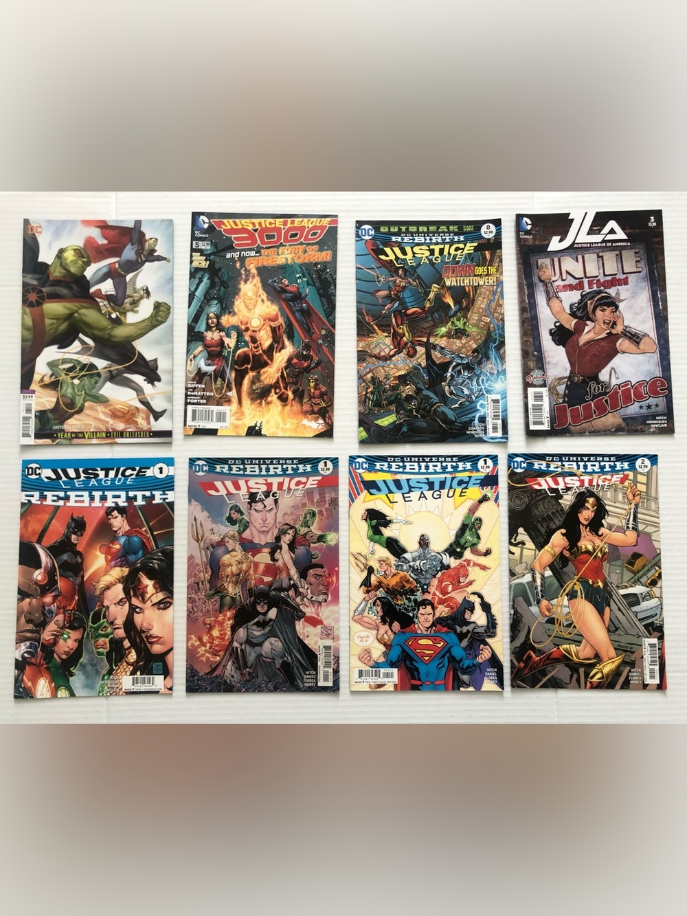 DC Justice League, Rebirth 8 count Comic books-G